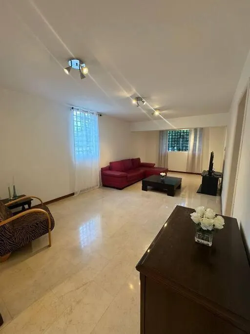 卡拉卡斯Amplia Y Moderna Casa En Urb Chuao别墅 0*, 卡拉卡斯